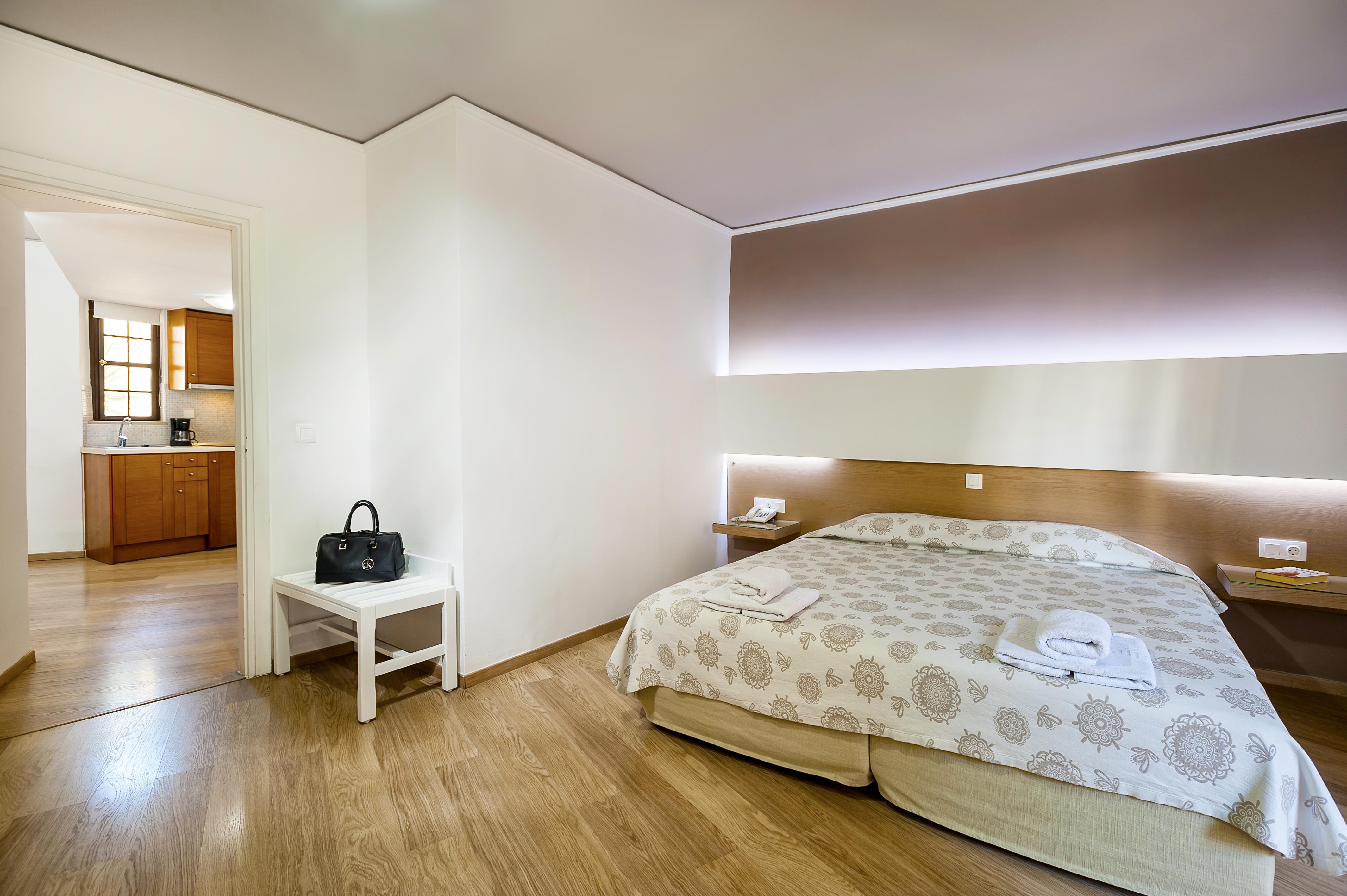 Elina Hotel Apartments Rethymno  ภายนอก รูปภาพ