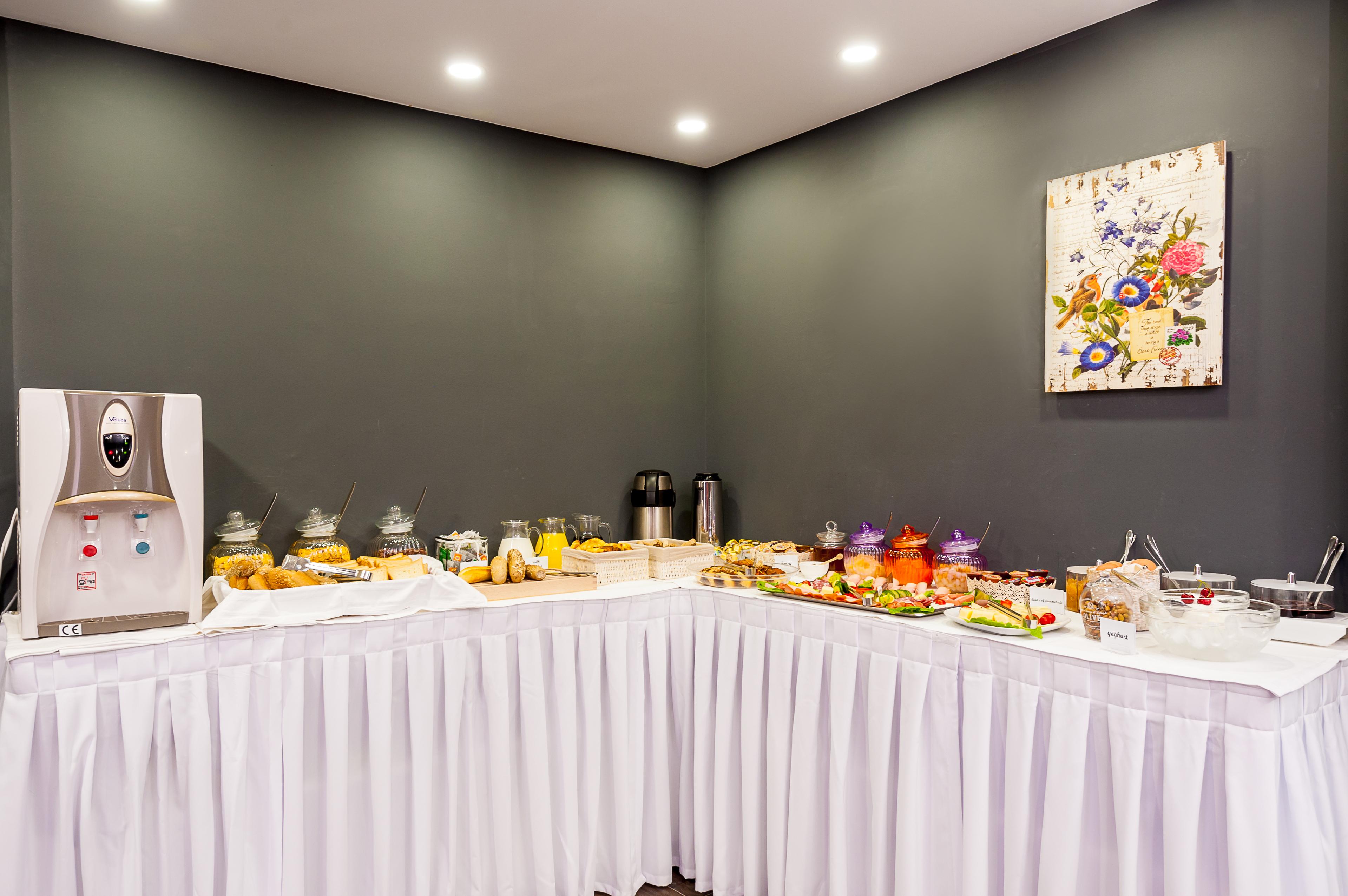 Elina Hotel Apartments Rethymno  ภายนอก รูปภาพ