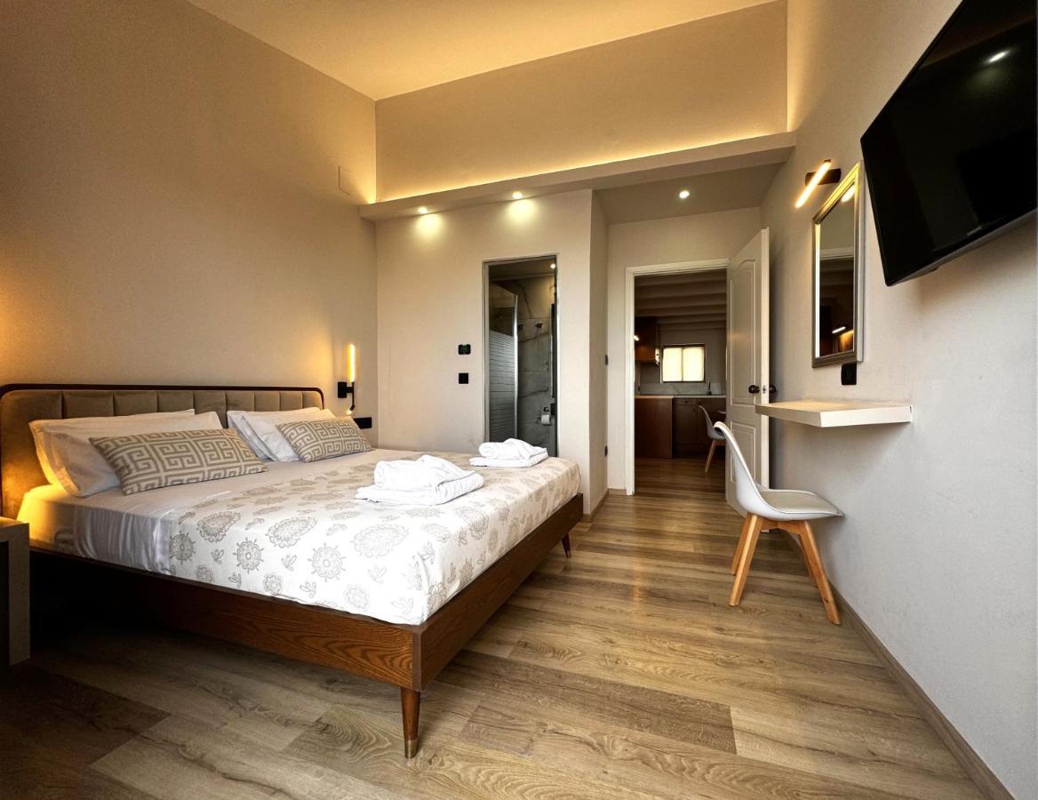 Elina Hotel Apartments Rethymno  ภายนอก รูปภาพ
