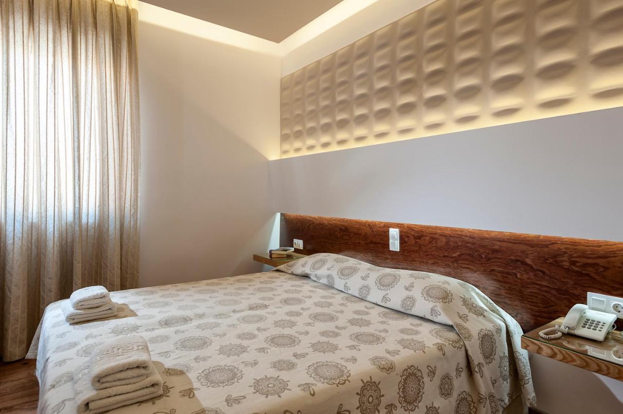 Elina Hotel Apartments Rethymno  ภายนอก รูปภาพ