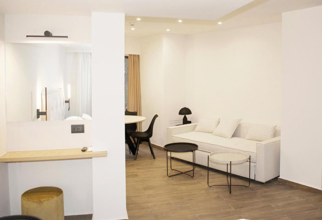 Elina Hotel Apartments Rethymno  ภายนอก รูปภาพ